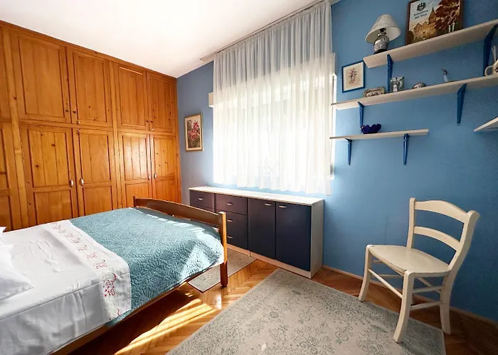 Apartments Kaza