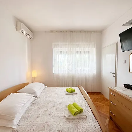 Apartments Kaza Trogir Exterior photo