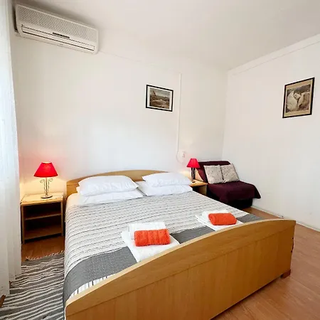Apartments Kaza Trogir Exterior photo